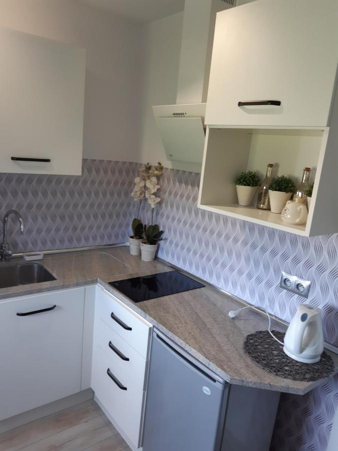 Mały Apartamencik Teo Rewal Zewnętrze zdjęcie