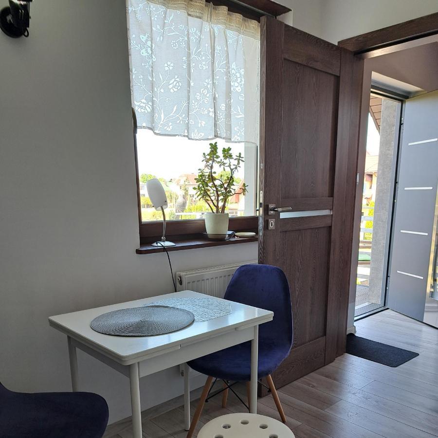 Mały Apartamencik Teo Rewal Zewnętrze zdjęcie