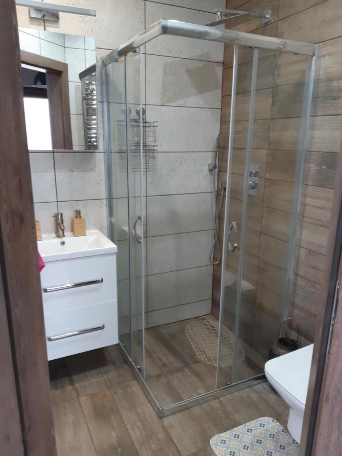 Mały Apartamencik Teo Rewal Zewnętrze zdjęcie